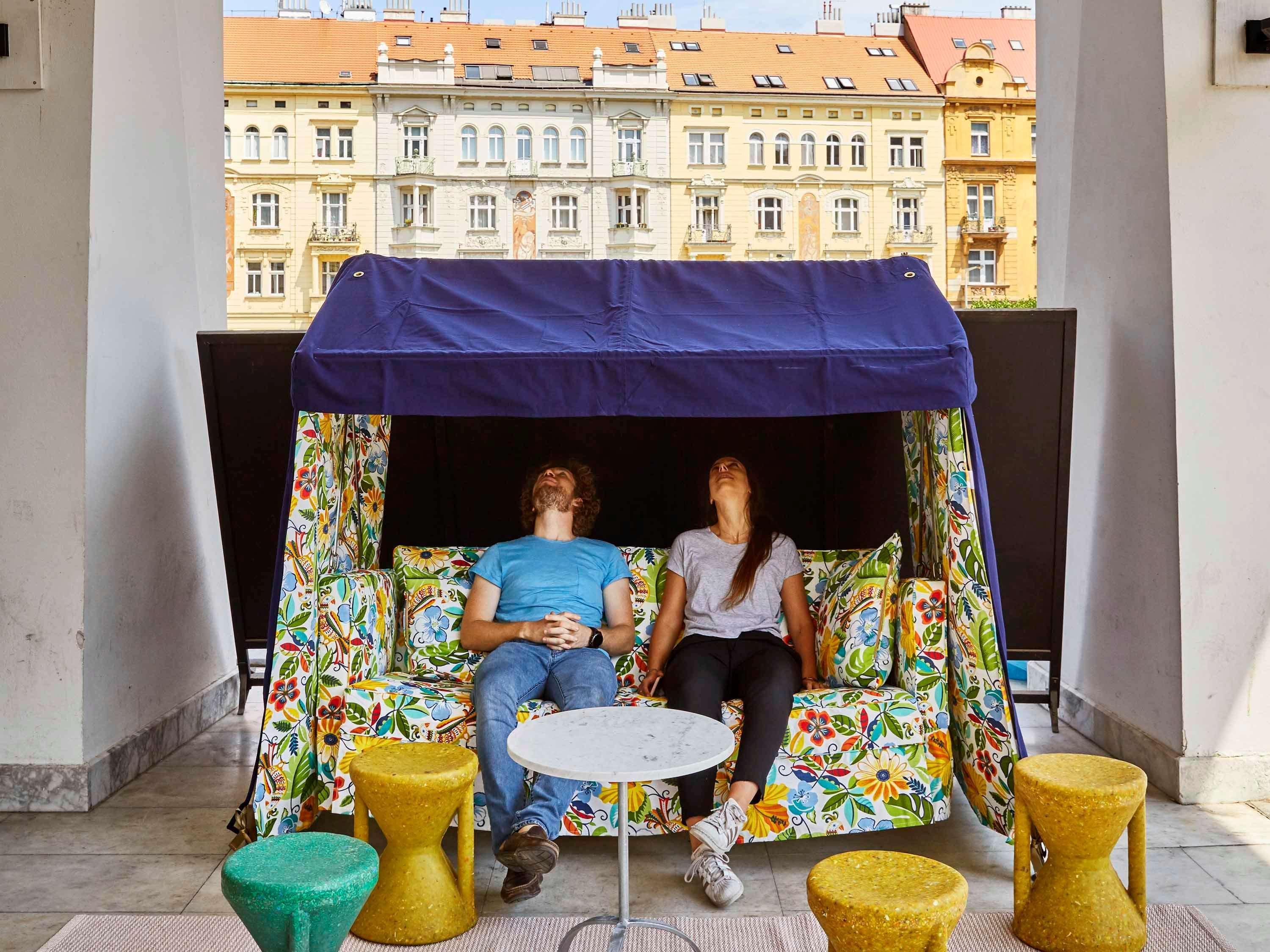 Mama Shelter Prague Hotel Bagian luar foto